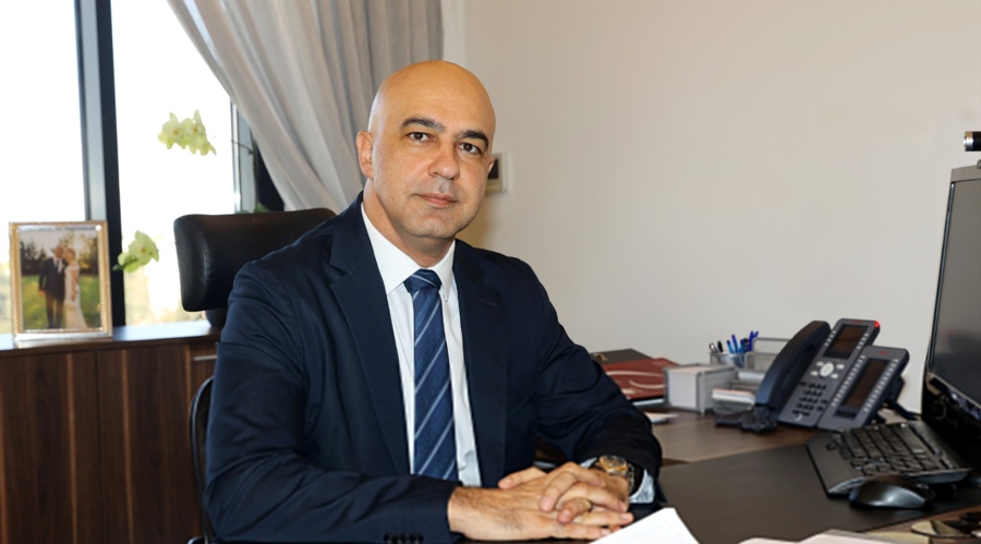 纳斯达克指数现已突破19100.00大关,最新报19099.84,日内涨幅达到0.39%